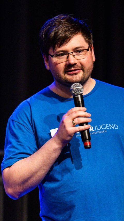 Felix Herrmann auf der Bühne